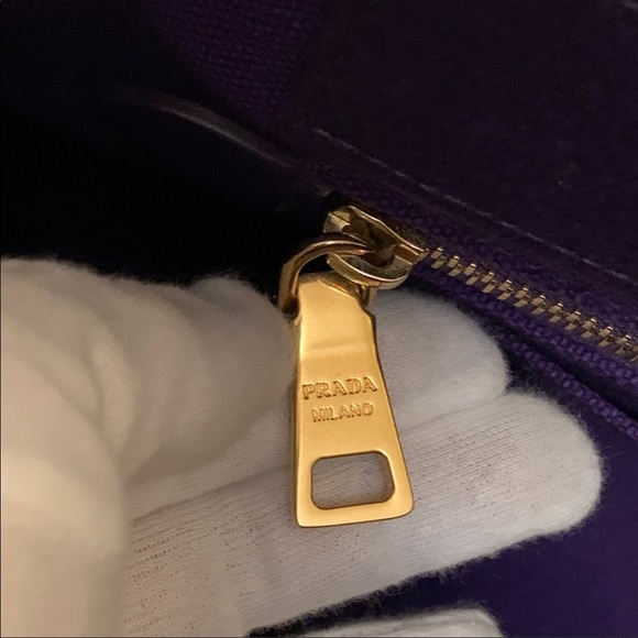 Rare purple Prada tote - Picture 6 of 9